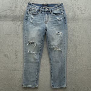 Judy Blue Jeans Junior's Size 1/25 Blue Mid-Rise Capri Fit 22" Inseam Destroyed
